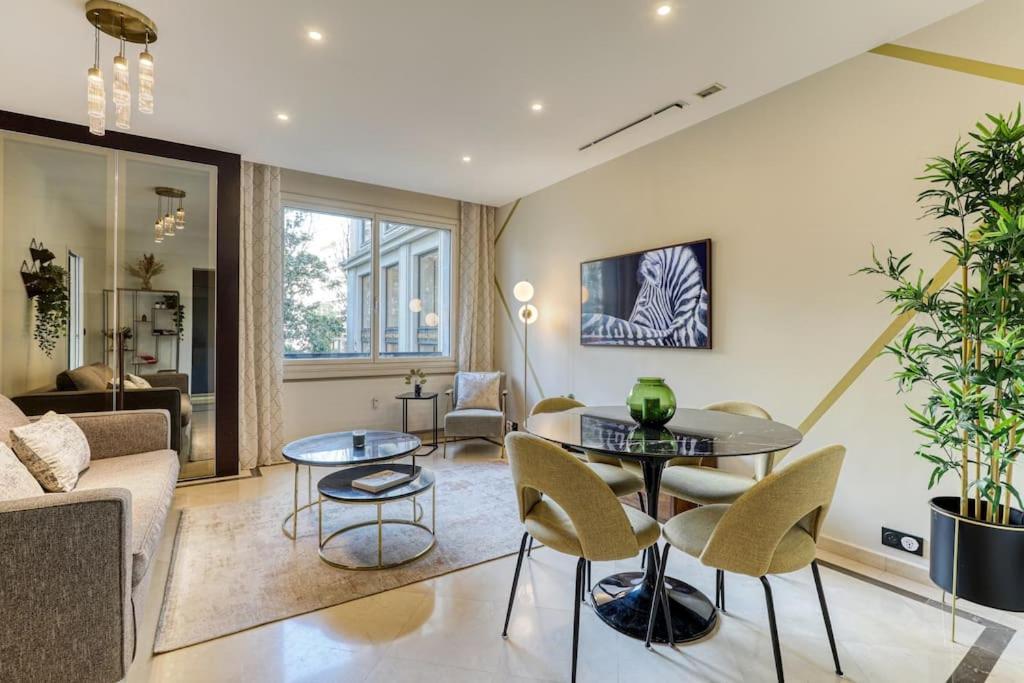 Montaigne Executive Suite Париж Екстер'єр фото