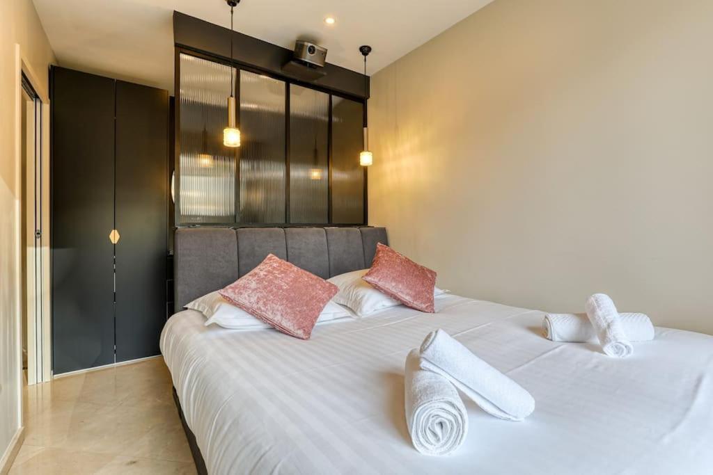 Montaigne Executive Suite Париж Екстер'єр фото