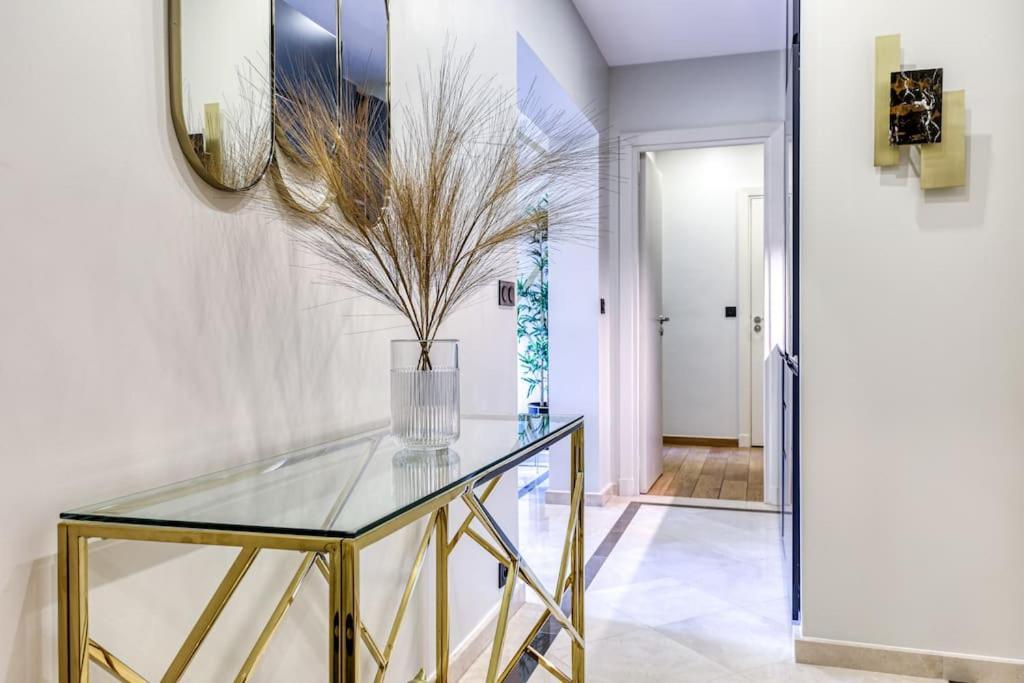 Montaigne Executive Suite Париж Екстер'єр фото