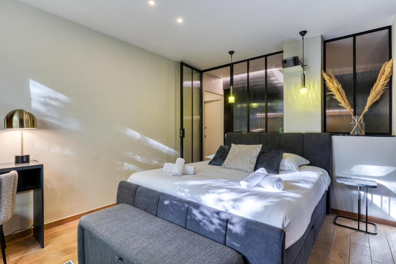 Montaigne Executive Suite Париж Екстер'єр фото