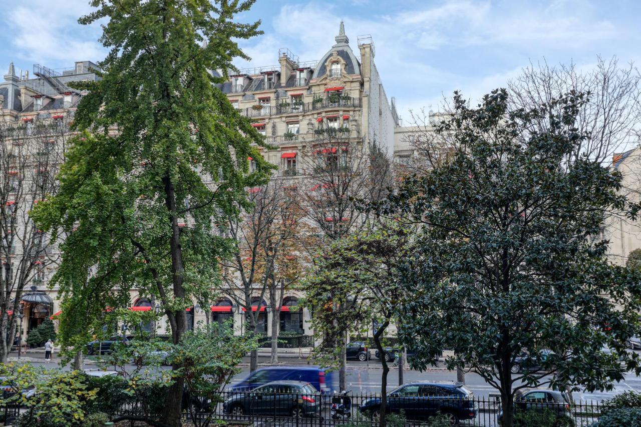 Montaigne Executive Suite Париж Екстер'єр фото